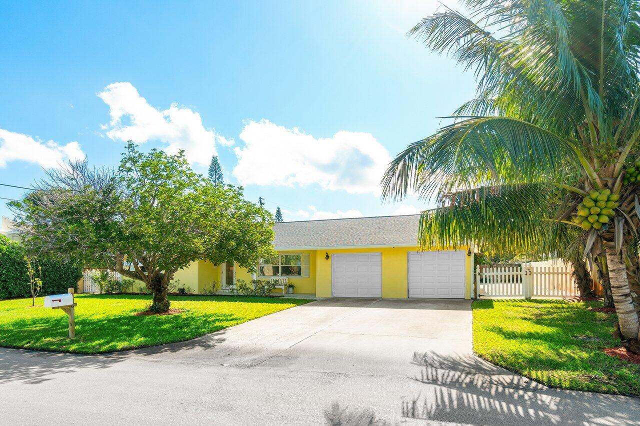 126 Pineview Road Jupiter, FL 33469 - Photo 26 of 37 street view