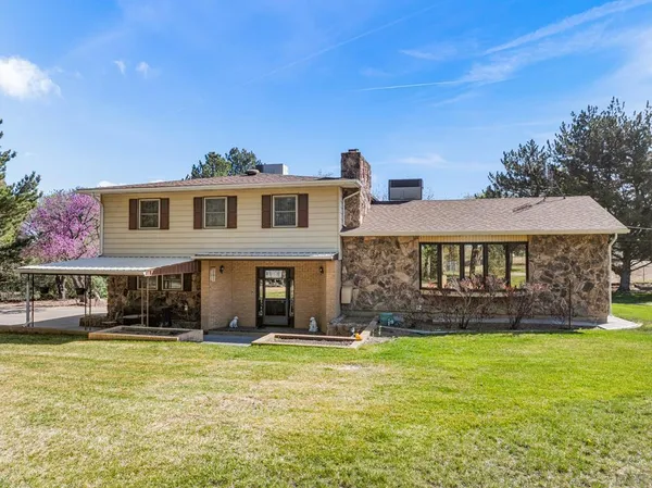 $599,900 | 812 30th Lane, Pueblo, CO 81006