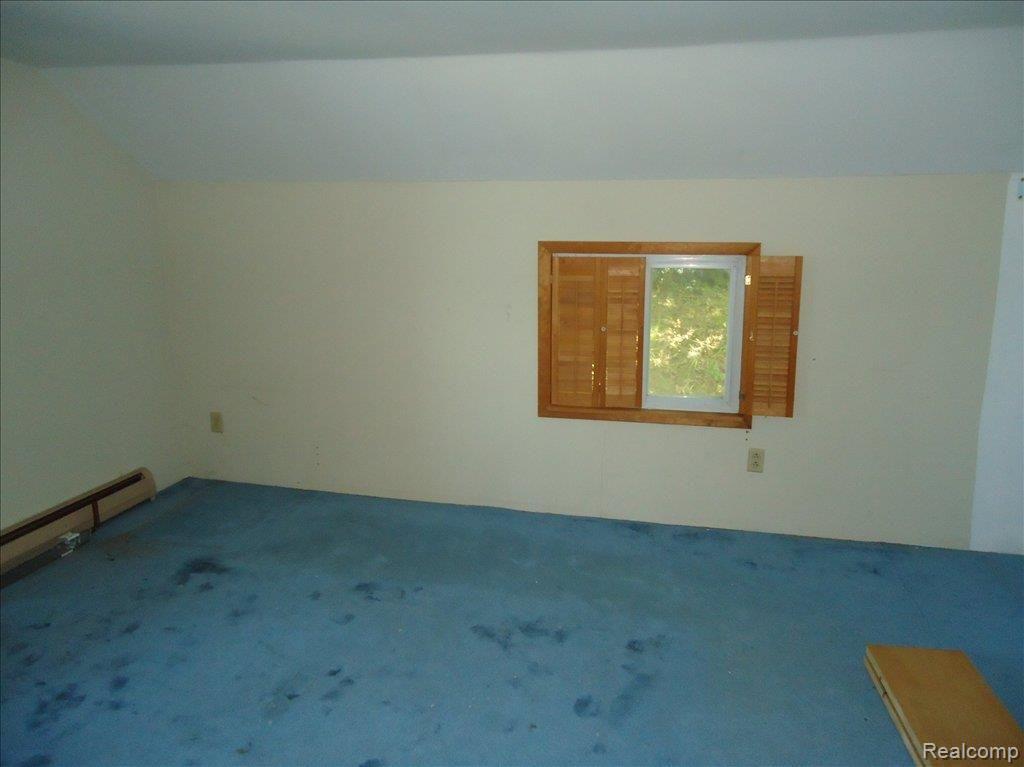 451 Heights Road Lake Orion, MI 48362 - Photo 12 of 19 BEDROOM 1, VIEW 2