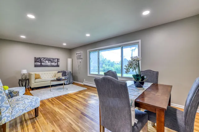 $374,900 | 10917 Southview Drive, Burnsville, MN 55337