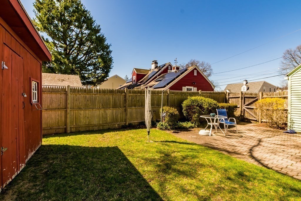 73 Canterbury Road Waltham, MA 02453 - Photo 31 of 34 Gallery Image 31