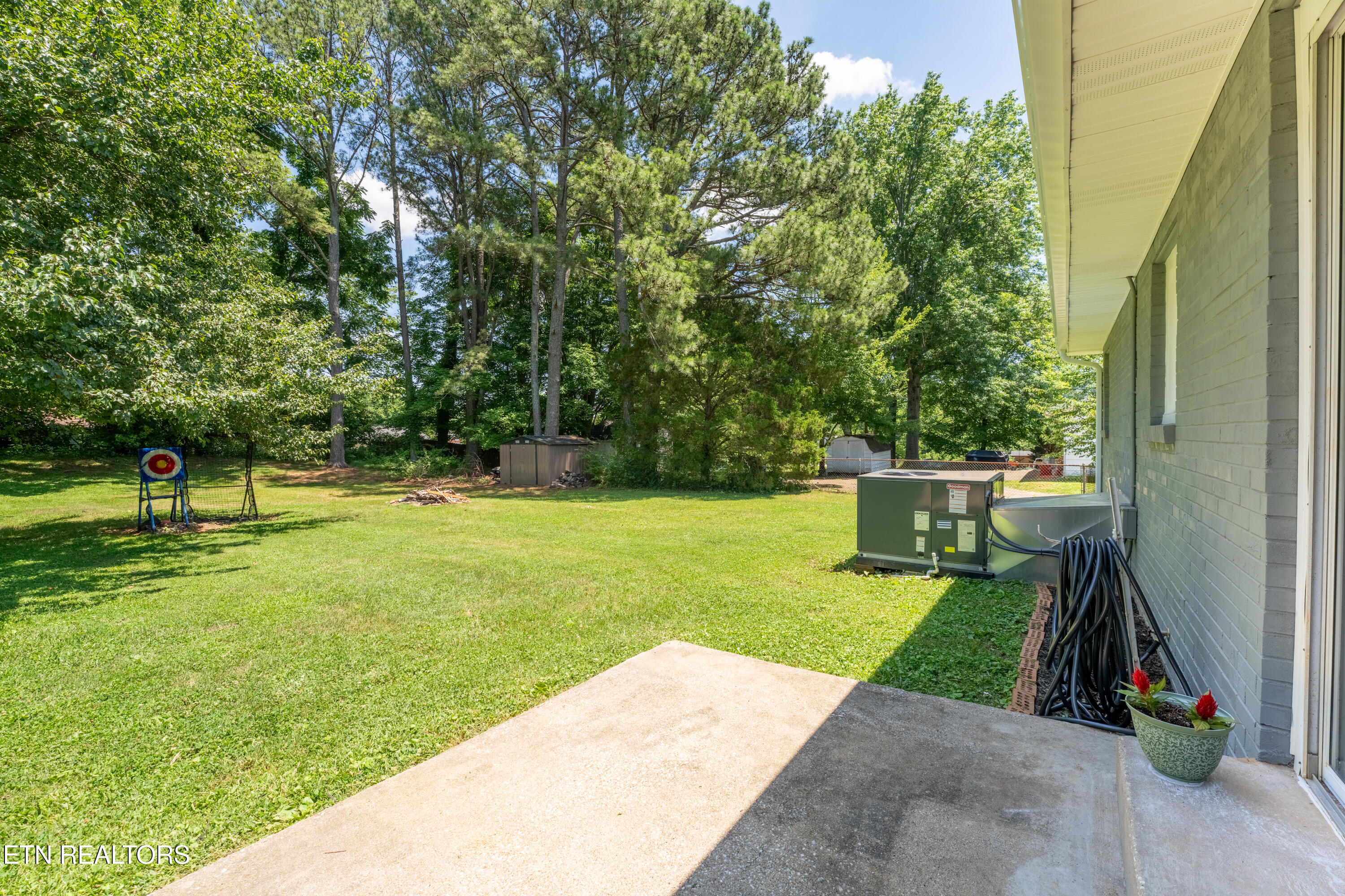 5716 Melstone Road Knoxville, TN 37912 - Photo 27 of 31 27