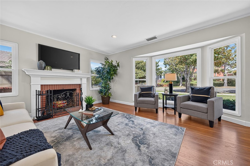 735 Los Altos Avenue Long Beach, CA 90804 - Photo 10 of 39