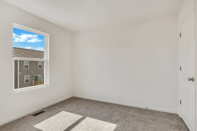 $339,990 | 2666 Arrowhead Drive, Pingree Grove, IL 60140