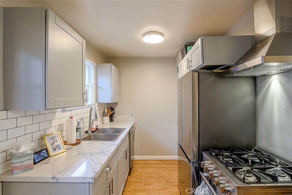 630 West Foothill Boulevard Monrovia, CA 91016 - Photo 18 of 28