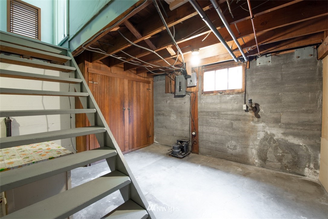 347 North 80th Street Seattle, WA 98103 - Photo 22 of 25 Gallery Image 22