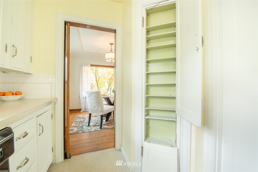 347 North 80th Street Seattle, WA 98103 - Photo 10 of 25 Gallery Image 10
