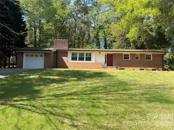 $319,000 | 302 Suburban Avenue, Kannapolis, NC 28083