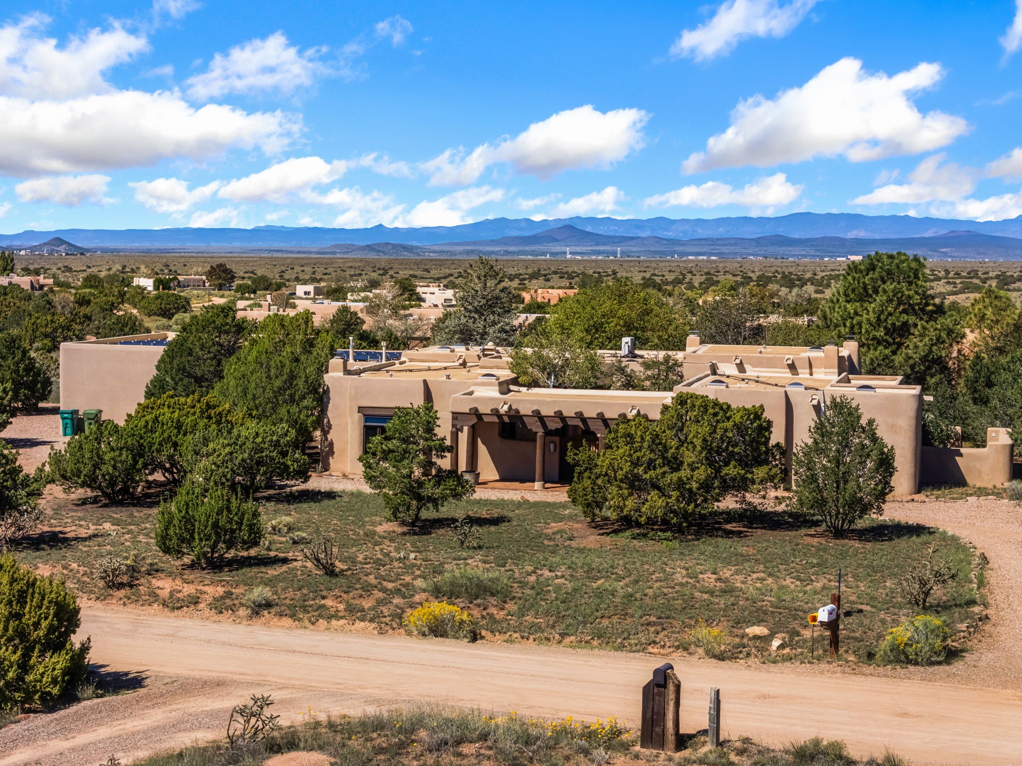 10 Antigua Road Santa Fe, NM 87508 - Photo 55 of 57 Front approach