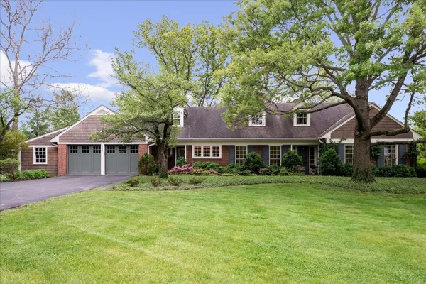 $7,500 | 2080 Norfork Road, Northfield, IL 60093