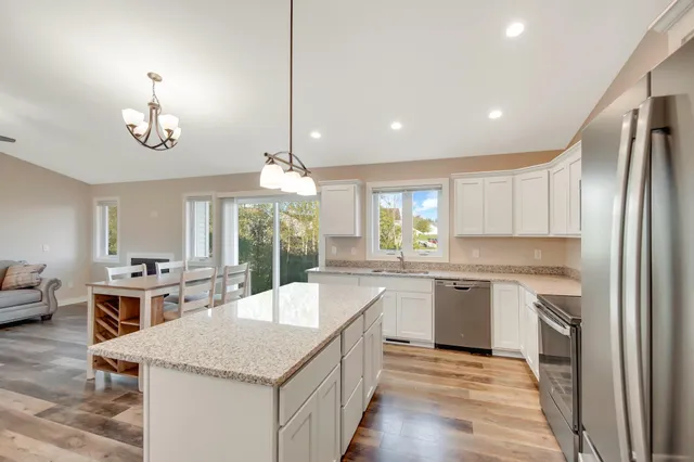 $425,000 | 1337 Aspen Drive, St. Croix Falls, WI 54024