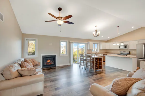 $425,000 | 1337 Aspen Drive, St. Croix Falls, WI 54024