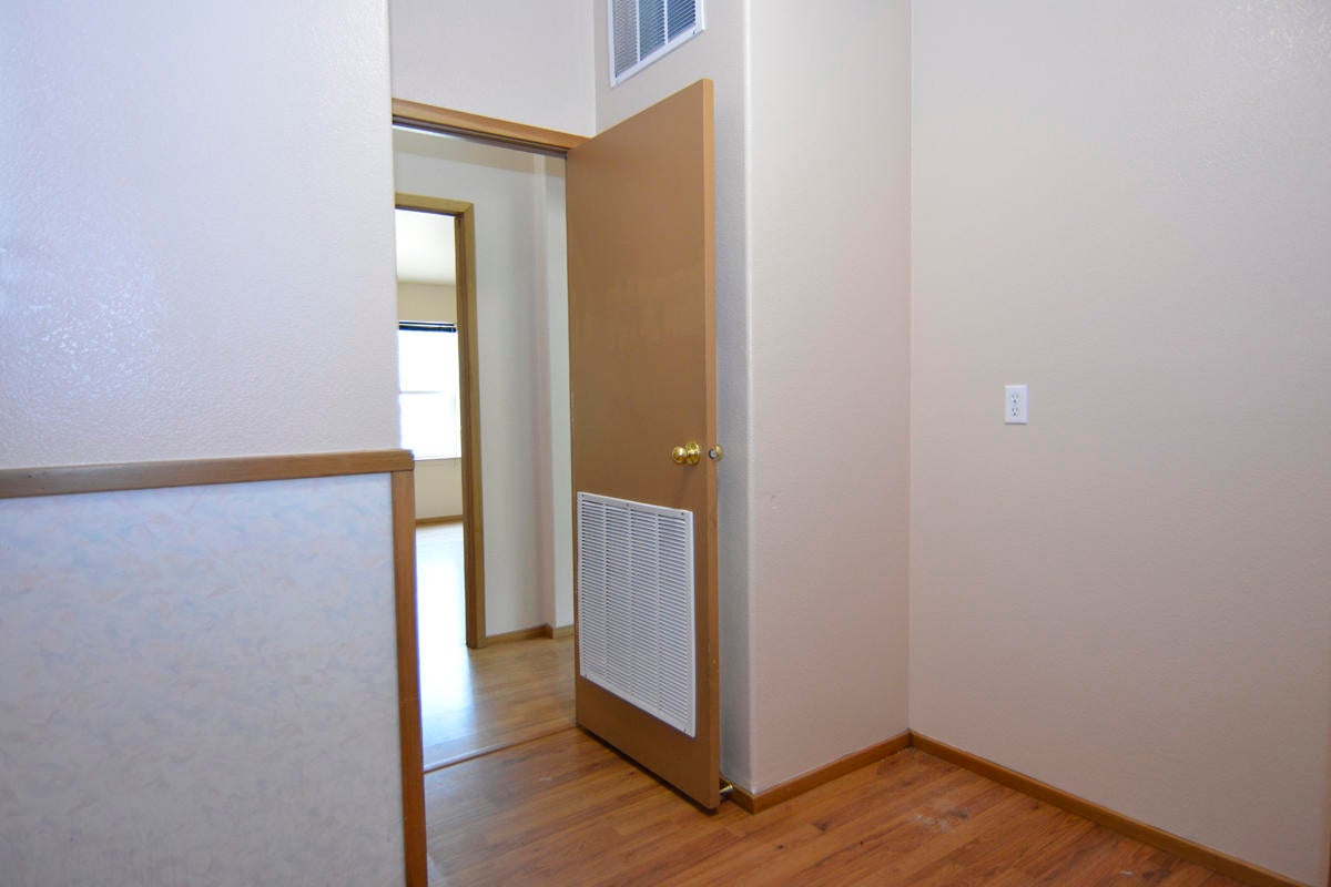 51340 Dianne Road La Pine, OR 97739 - Photo 27 of 36 27