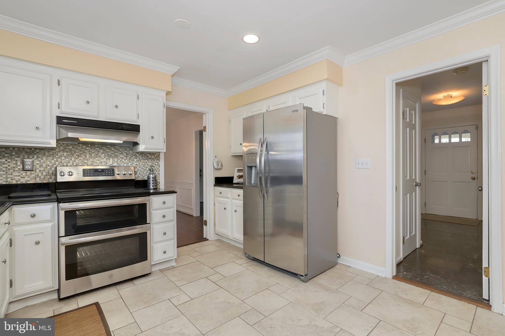 1854 Kirby Road McLean, VA 22101 - Photo 16 of 61
