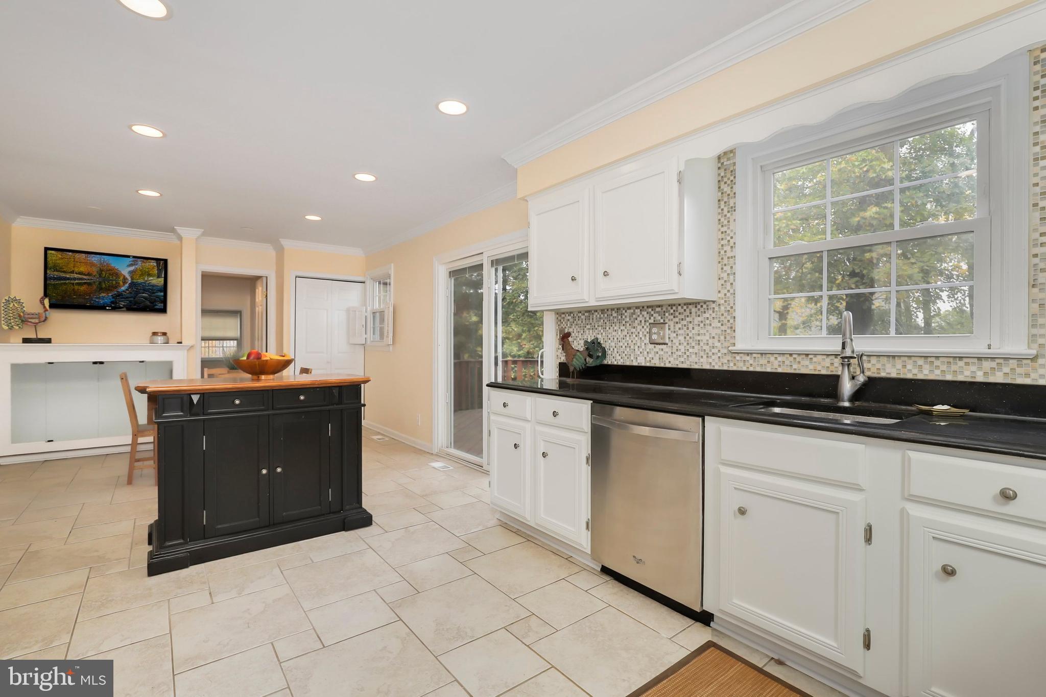 1854 Kirby Road McLean, VA 22101 - Photo 18 of 61