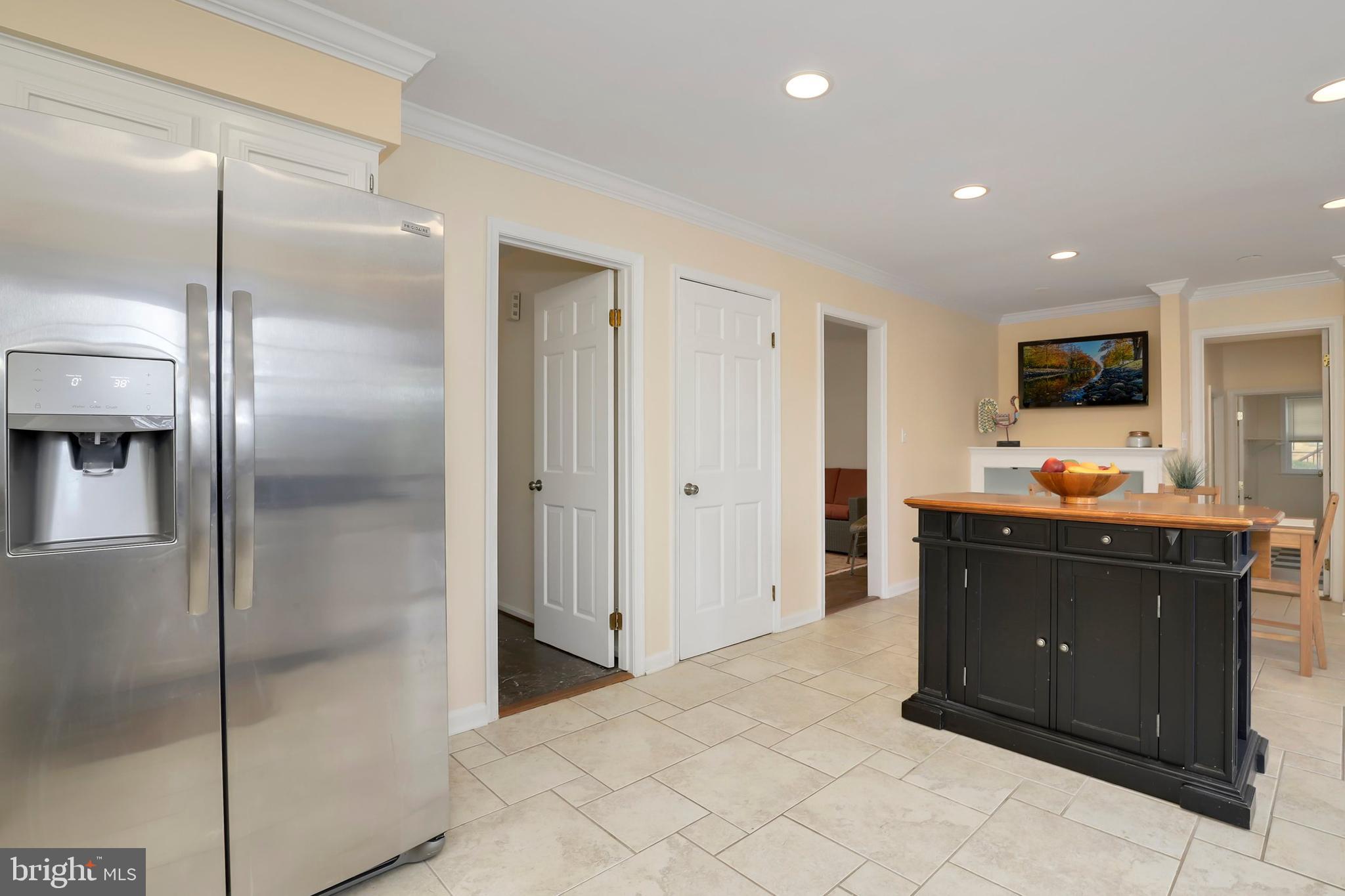 1854 Kirby Road McLean, VA 22101 - Photo 19 of 61