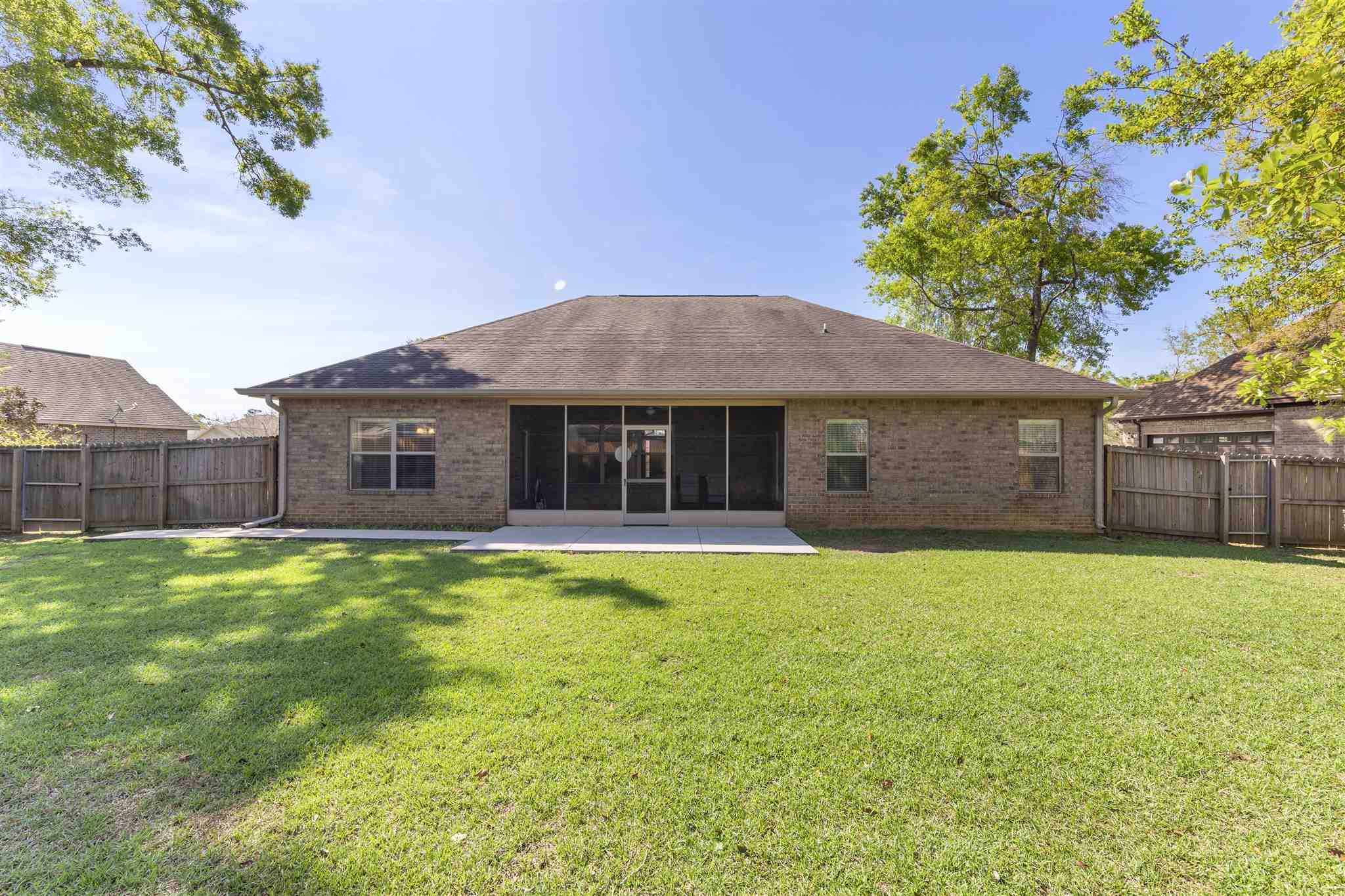 721 Edinburgh Avenue Foley, AL 36535 - Photo 5 of 38