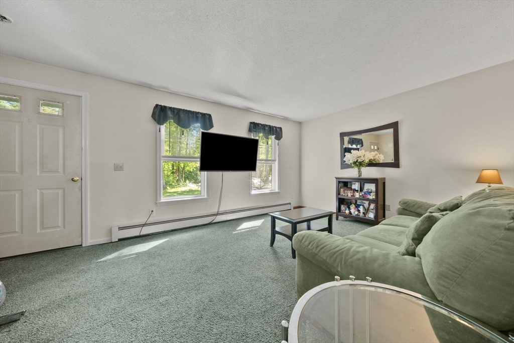 577-579 Old Greenwich Plain Road Hardwick, MA 01082 - Photo 7 of 28