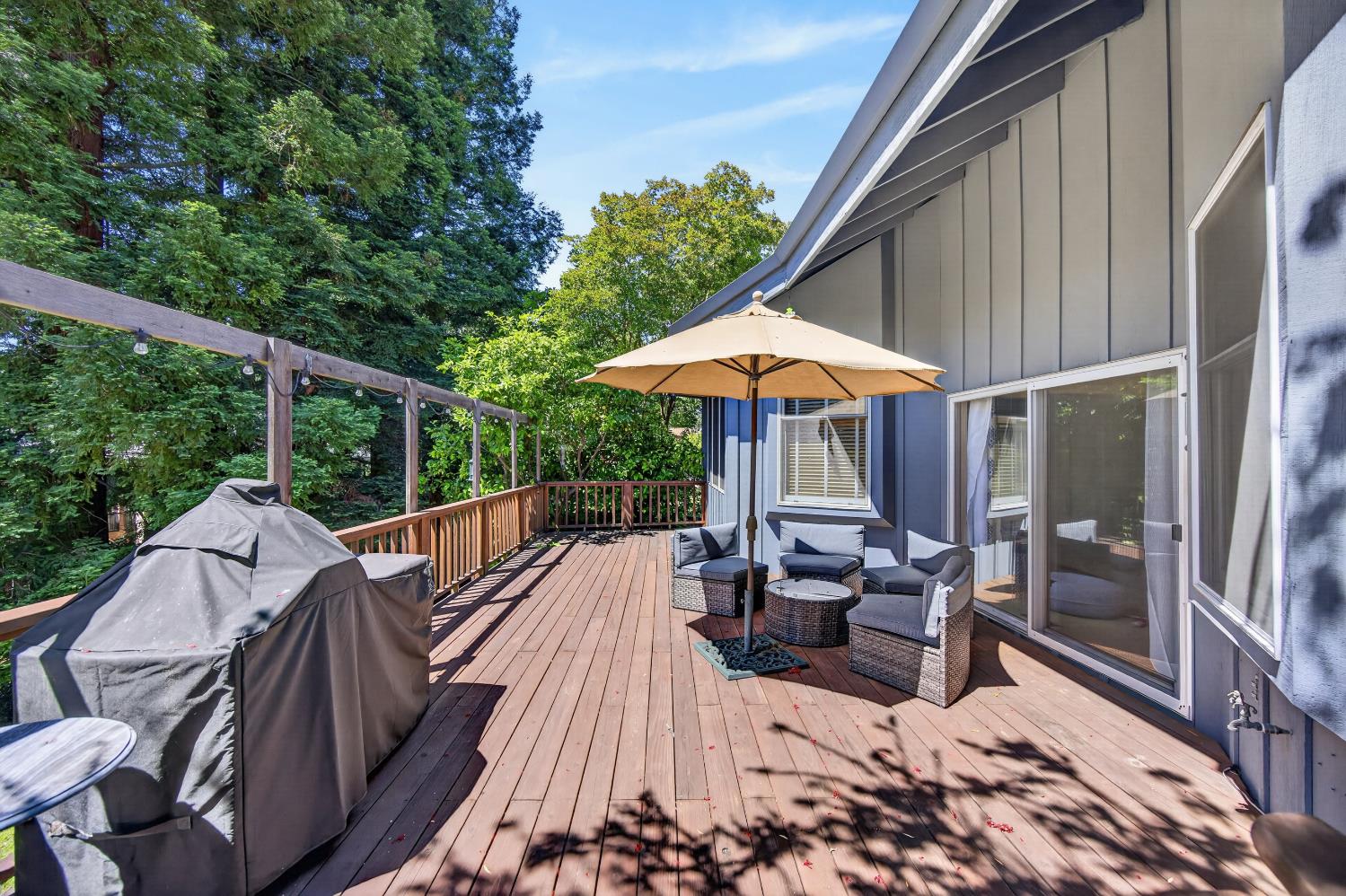 3940 Bannister Road Fair Oaks, CA 95628 - Photo 38 of 84 a view of balcony with wooden floor and outdoor seating