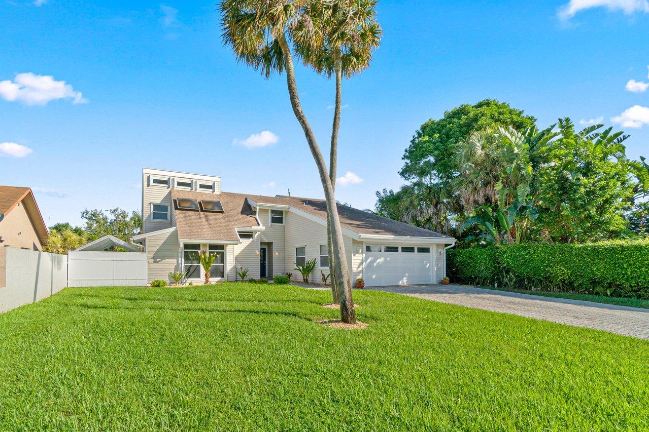 1251 Southwest 17th Street Boca Raton, FL 33486 - Photo 2 of 29 002-1251Southwest17thStreet-BocaRaton-FL