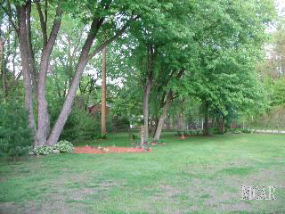 8374 Secor Road Lambertville, MI 48144 - Photo 13 of 16 934554-12.JPG