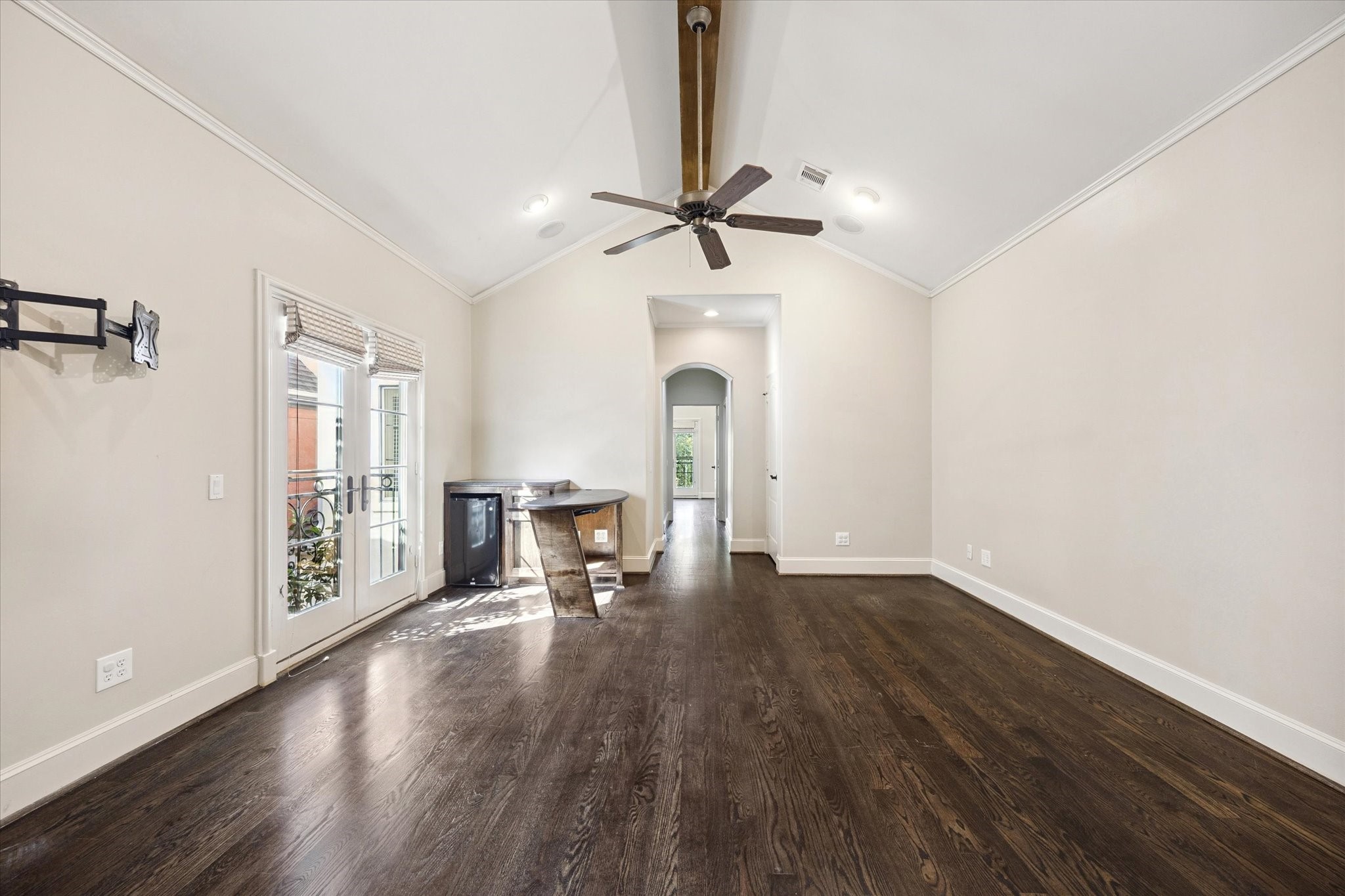 2145 Fairview Street Houston, TX 77019 - Photo 41 of 50 Second Floor Game Room/Library/Flexspace