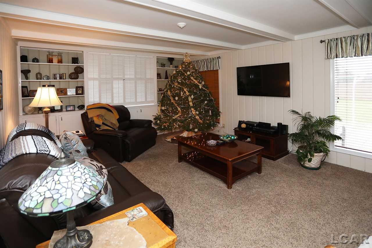 1310 Trenton Road Adrian, MI 49221 - Photo 14 of 30