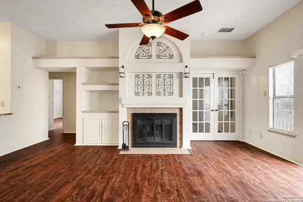 $1,700 | 13003 Beacon Park Drive, San Antonio, TX 78249