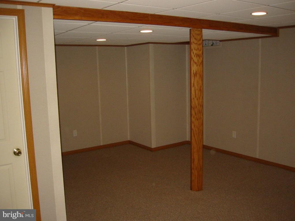 548 Old Farm Road Palmyra, PA 17078 - Photo 11 of 13 Gallery Image 11