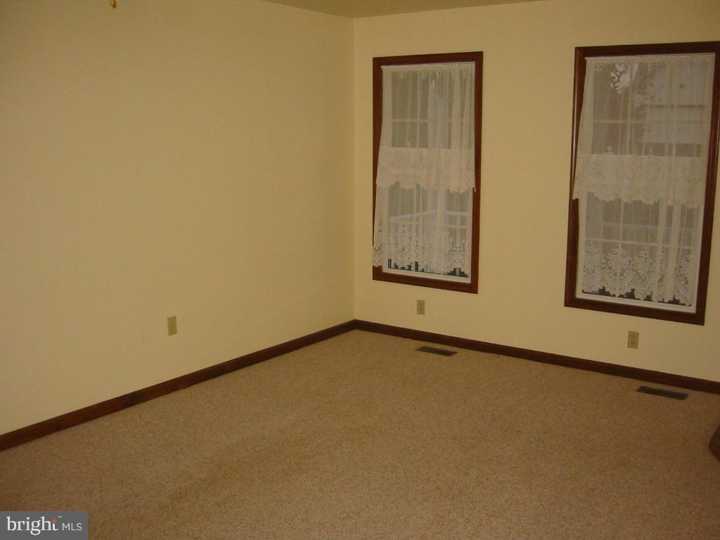 548 Old Farm Road Palmyra, PA 17078 - Photo 13 of 13 Gallery Image 13