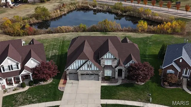 $799,900 | 24 Towerbridge Place, St. Charles, MO 63303