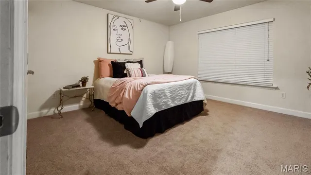 $799,900 | 24 Towerbridge Place, St. Charles, MO 63303