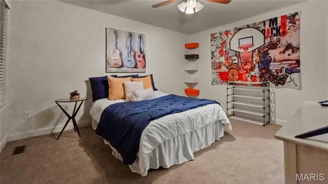 $799,900 | 24 Towerbridge Place, St. Charles, MO 63303