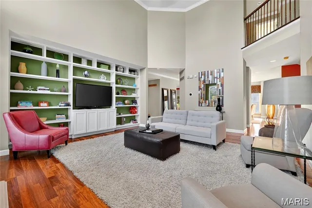 $799,900 | 24 Towerbridge Place, St. Charles, MO 63303