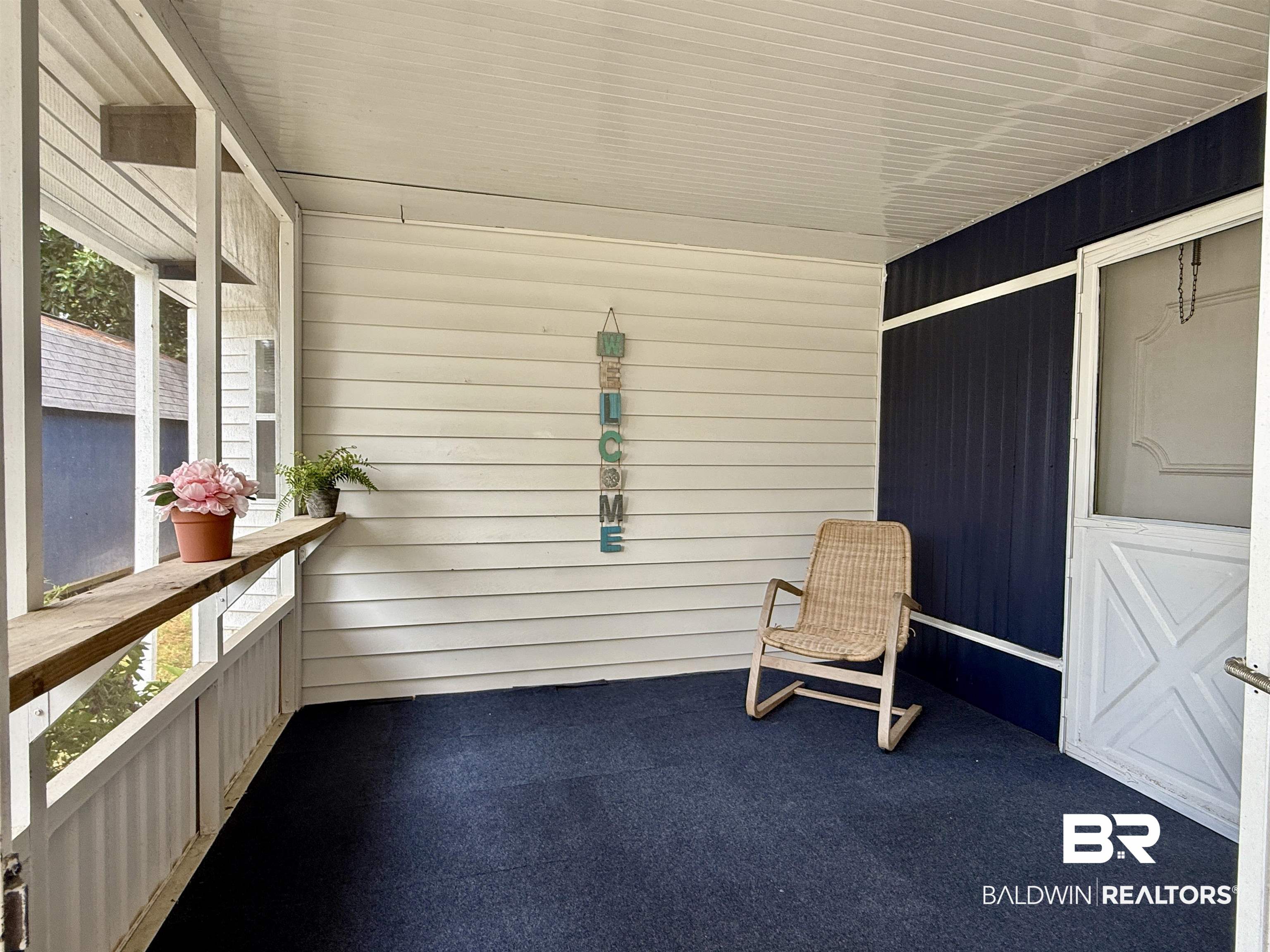 1326 Ridgewood Drive Lillian, AL 36549 - Photo 15 of 28 Screened In Porch
