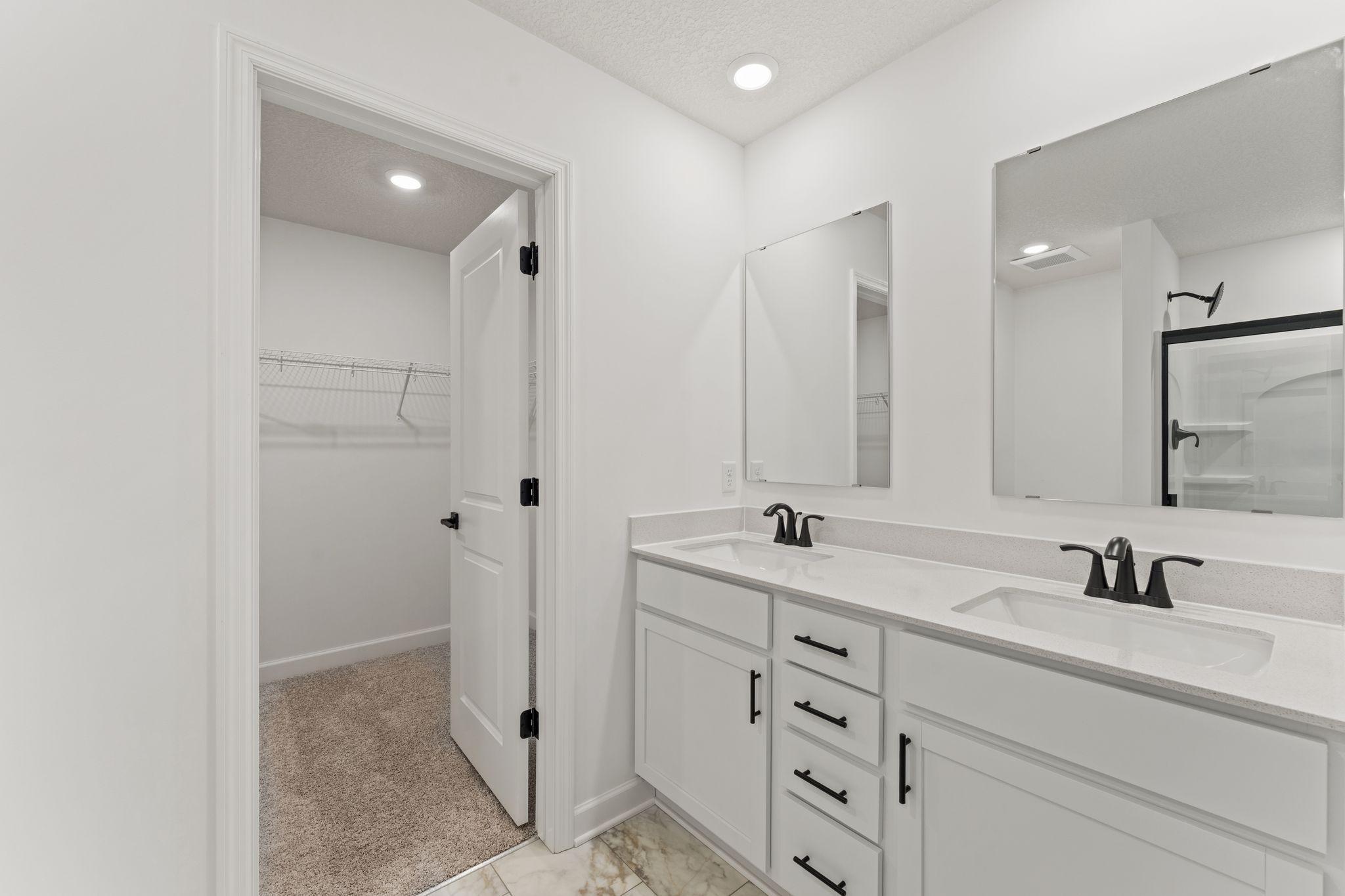 22372 Isla Way Rogers, MN 55374 - Photo 11 of 20