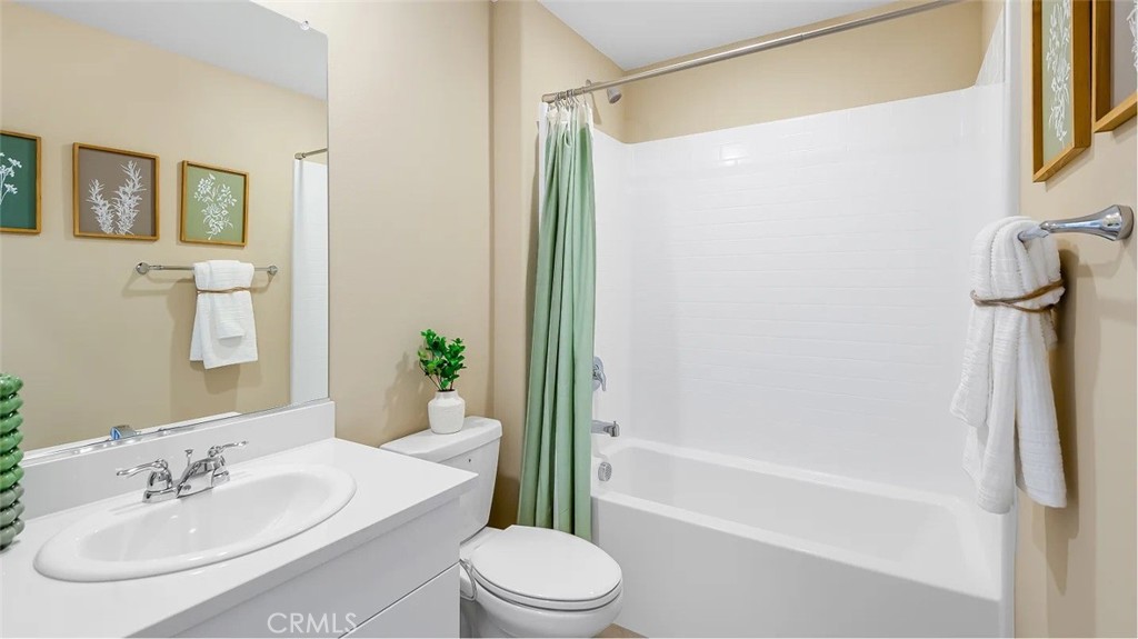 1704 Phantom Lane Rialto, CA 92376 - Photo 8 of 22 Residence 4 Model - not homesite