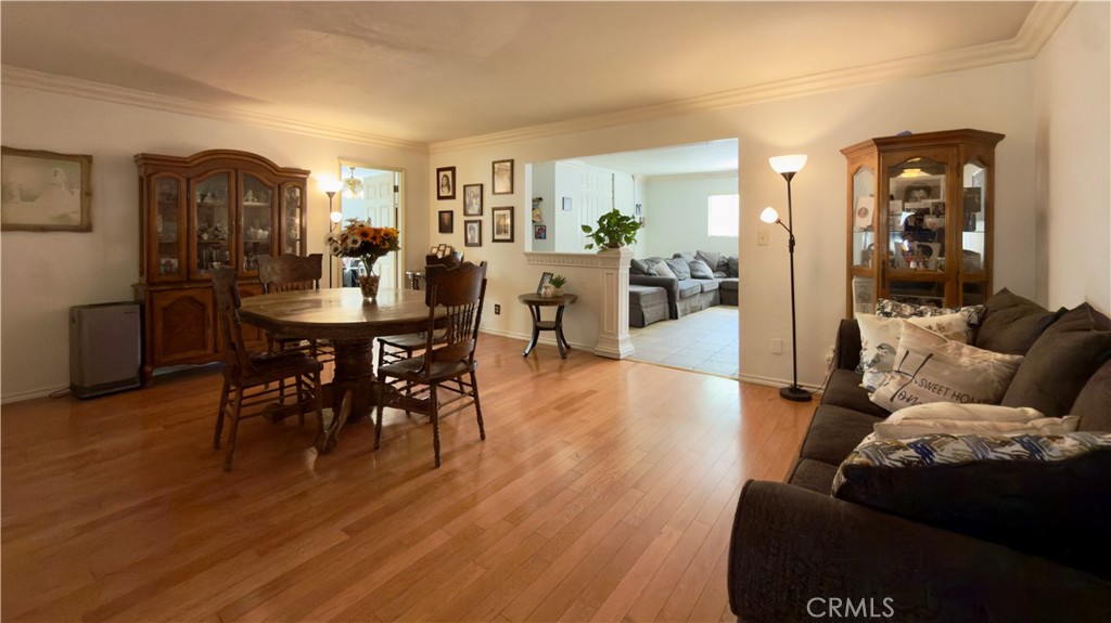 1011 Shadow San Fernando, CA 91340 - Photo 4 of 35