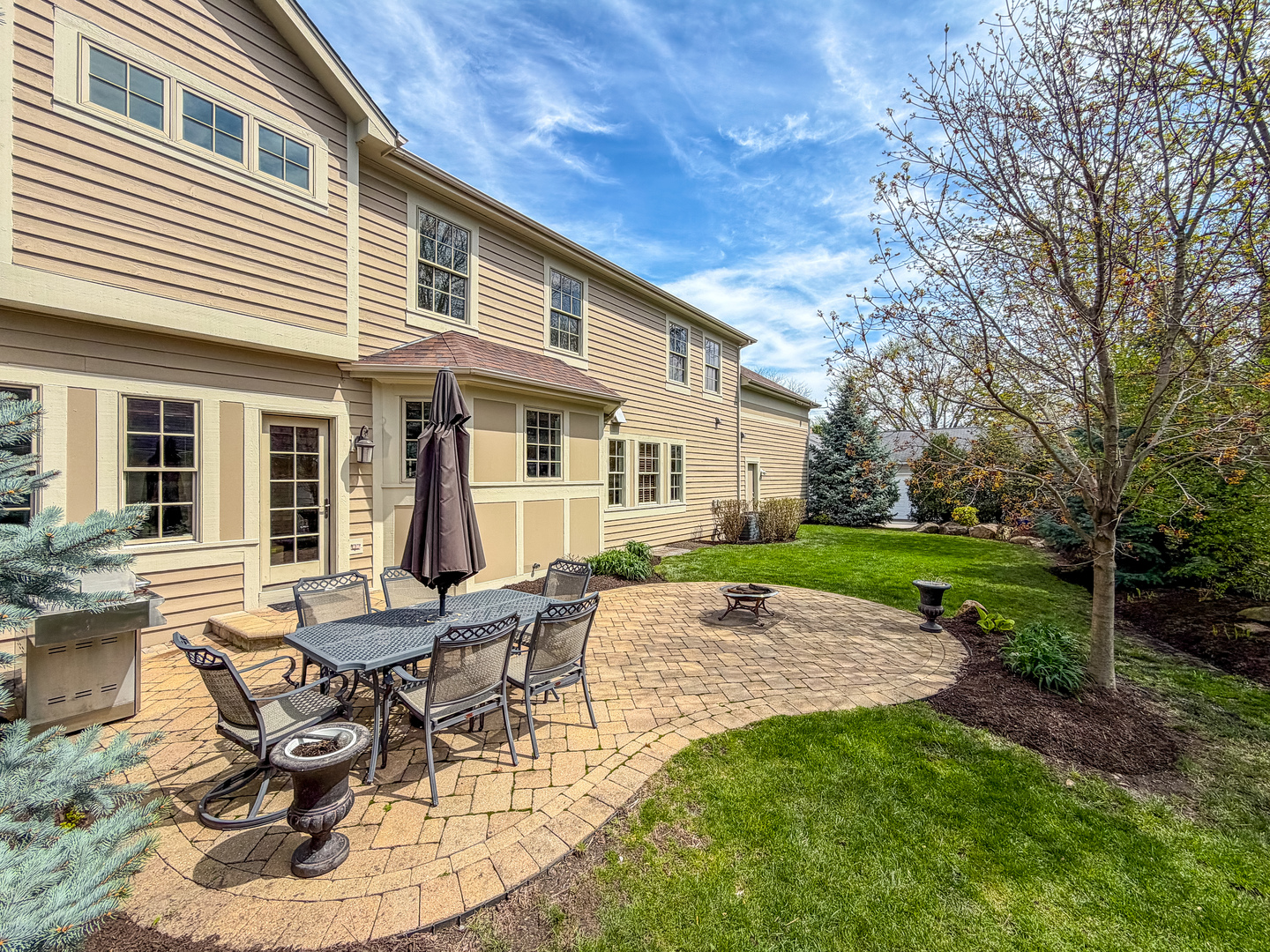 119 West Roslyn Road Barrington, IL 60010 - Photo 6 of 8