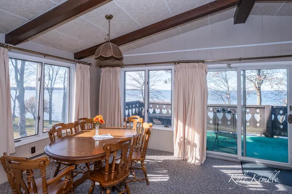 $1,250,000 | 104 West Houghton Lake Drive, Prudenville, MI 48651
