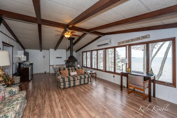 $1,250,000 | 104 West Houghton Lake Drive, Prudenville, MI 48651