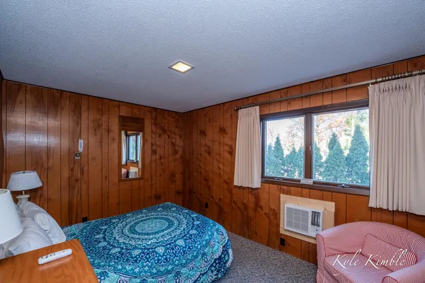 $1,250,000 | 104 West Houghton Lake Drive, Prudenville, MI 48651