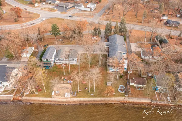 $1,250,000 | 104 West Houghton Lake Drive, Prudenville, MI 48651
