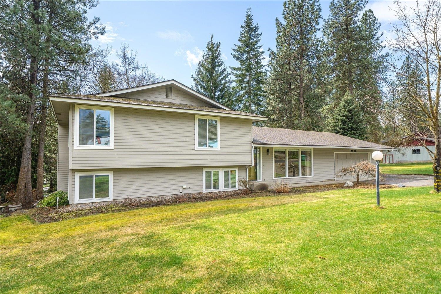 4722 East Lane Park Road Mead, WA 99021 - Photo 2 of 48