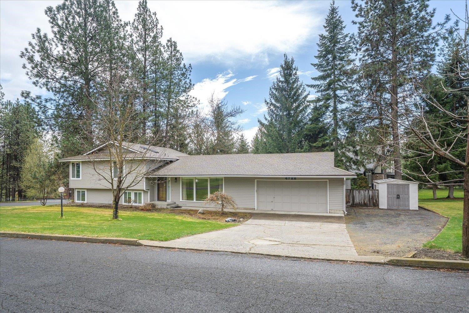 4722 East Lane Park Road Mead, WA 99021 - Photo 3 of 48