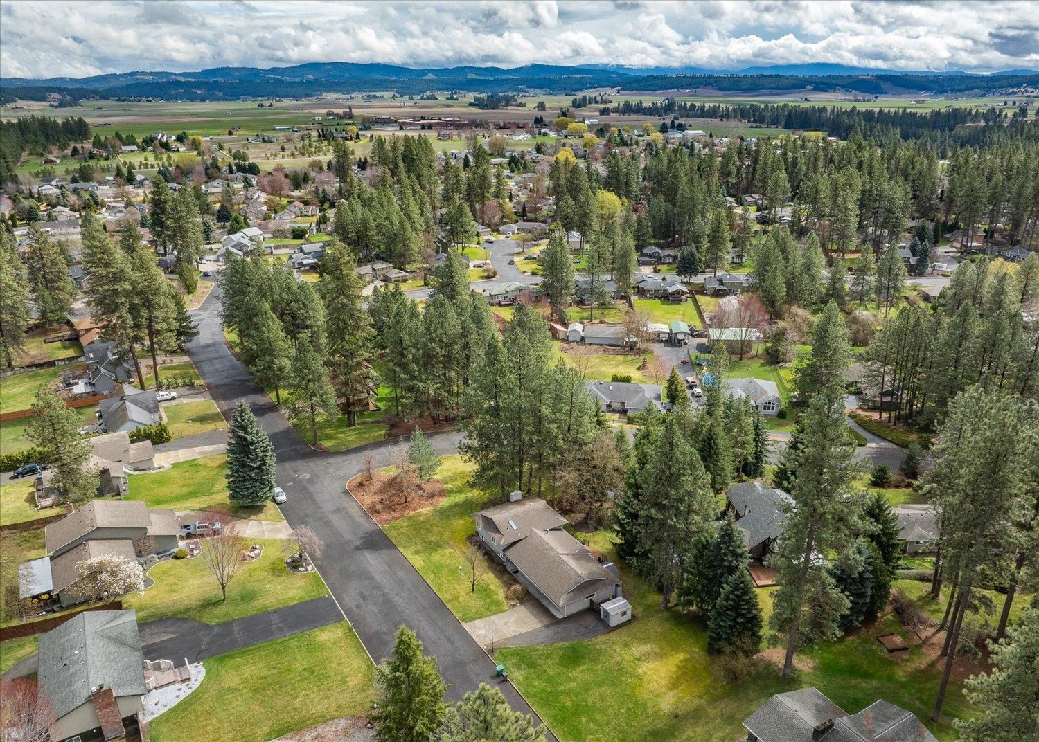 4722 East Lane Park Road Mead, WA 99021 - Photo 46 of 48