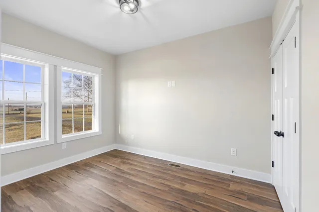 $369,900 | 1923 Highway 259, Portland, TN 37148