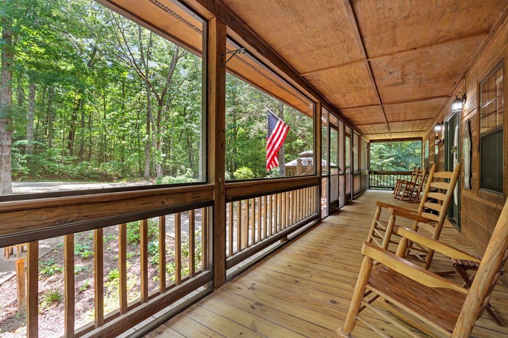 556 Flat Creek Circle Blue Ridge, GA 30513 - Photo 6 of 52 Gallery Image 6