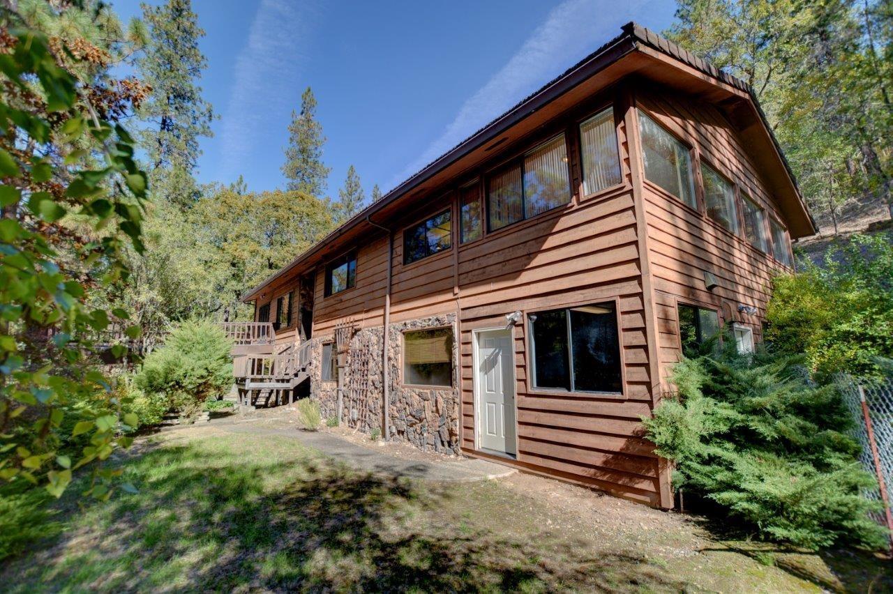 800 Elk Creek Road Trail, OR 97541 - Photo 2 of 30 Additional Photo