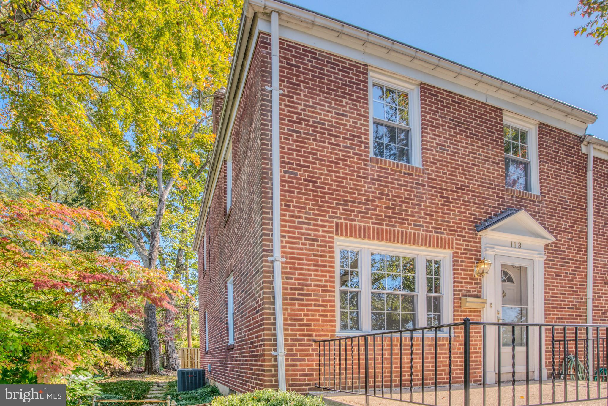 113 Brandon Road Baltimore, MD 21212 - Photo 1 of 27 Front